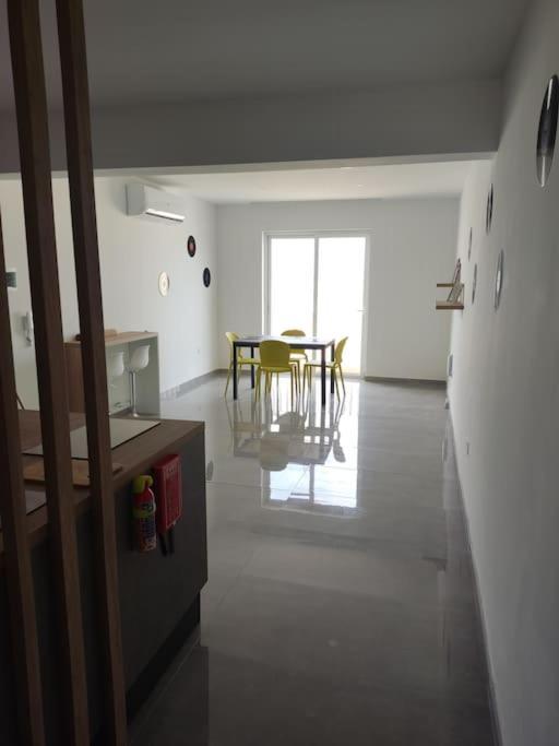 Apartamento Sorriso Flat N.9 - Entire Unit Bahía de San Pablo Exterior foto